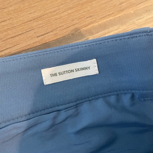 Loft - Sutton Skinny Pants - Picture 3 of 4